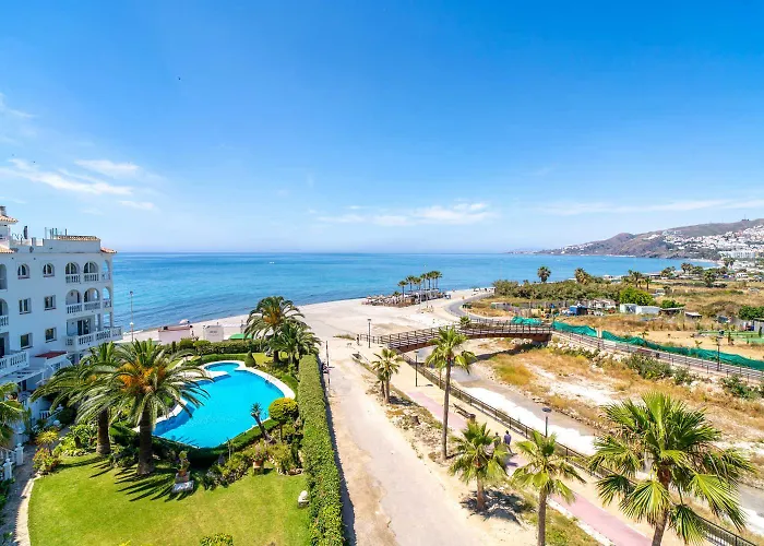 Апартаменты Stella Maris Beachfront 3a By Casasol